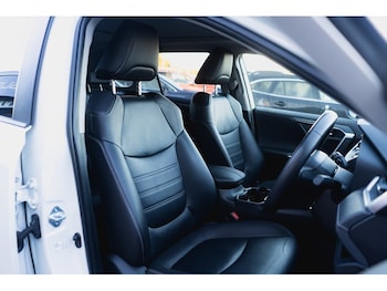 Used Toyota RAV4 2020 for sale - 77685005: Photo