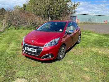 Used Peugeot 208 2017 for sale - 78501742: Photo