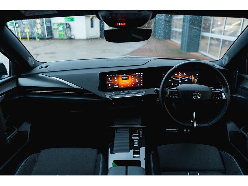 Used Vauxhall Astra 2024 for sale - 77685056: Photo 3