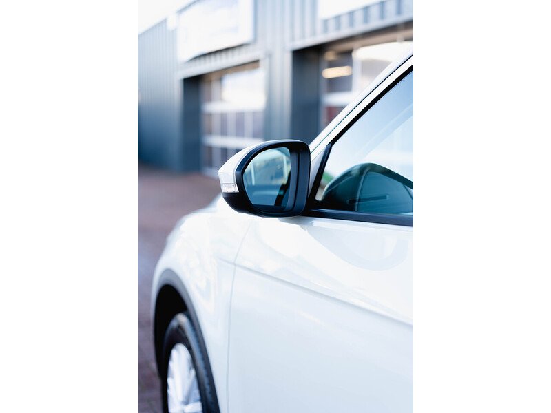 Used Volkswagen T-Roc 2022 for sale - 77685052: Photo 16