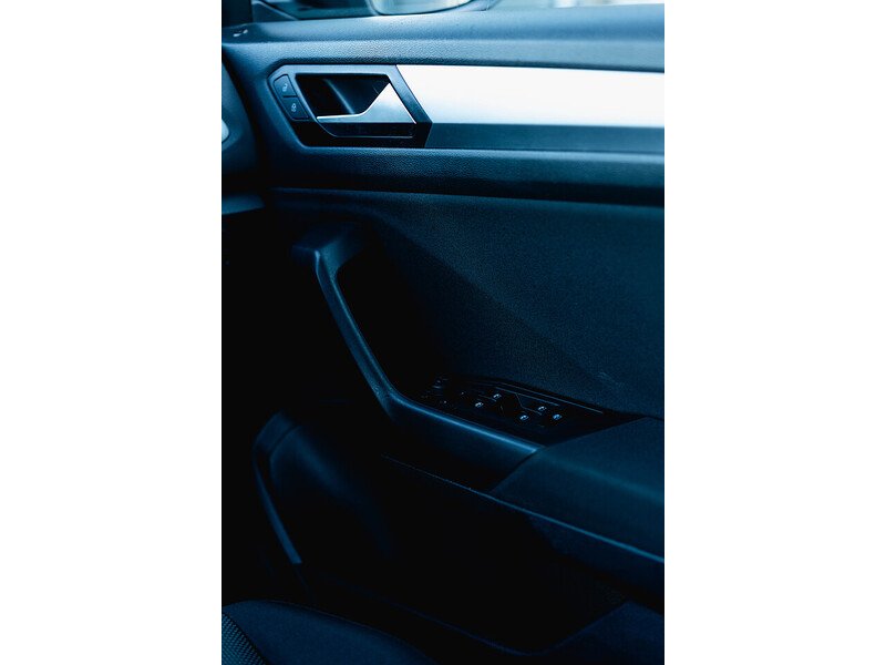 Used Volkswagen T-Roc 2022 for sale - 77685052: Photo 36