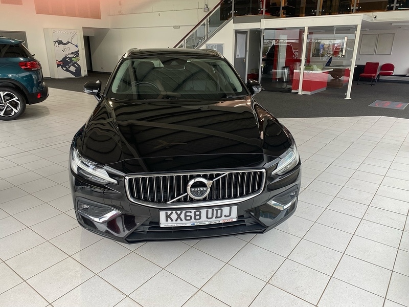 Used Volvo V60 for sale - 77821862: Photo 2