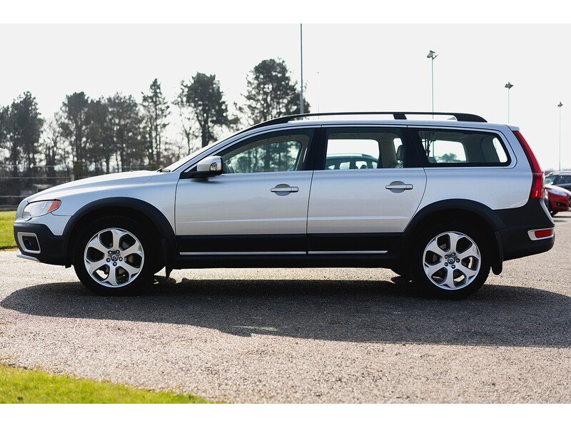 Used Volvo XC70 2011 for sale - 77974515: Photo 10