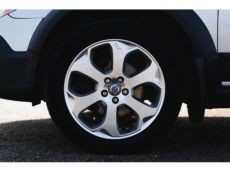 Used Volvo XC70 2011 for sale - 77974515: Photo 20