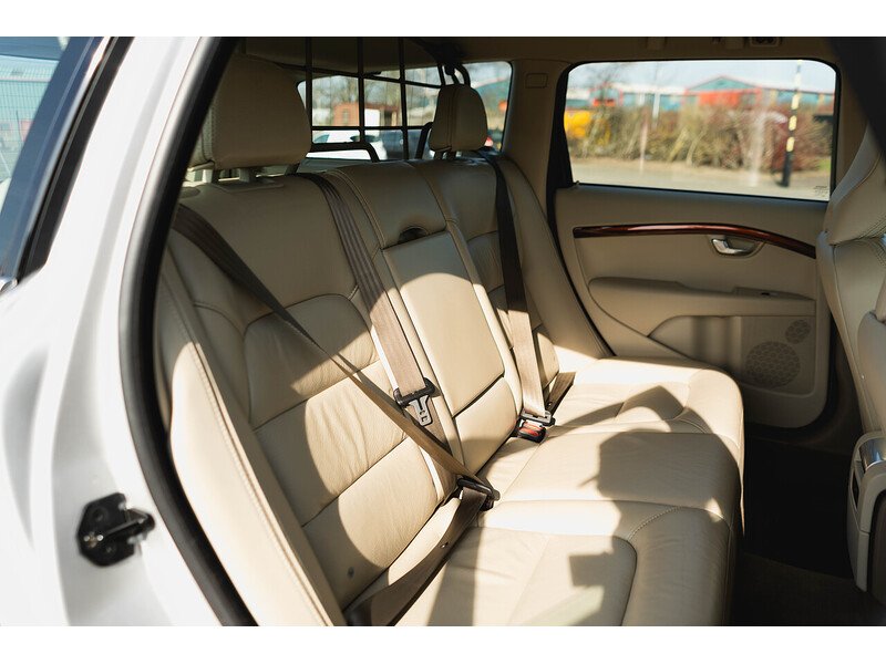 Used Volvo XC70 2011 for sale - 77974515: Photo 27