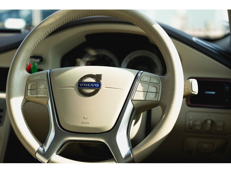 Used Volvo XC70 2011 for sale - 77974515: Photo 37