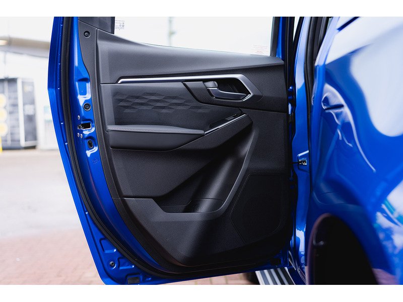 Used Isuzu D-Max 2025 for sale - 77685008: Photo 25