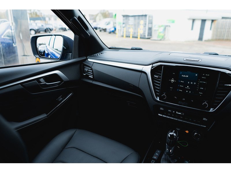 Used Isuzu D-Max 2025 for sale - 77685008: Photo 30