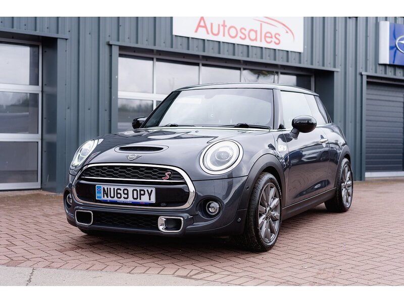 Used MINI Hatch 2019 for sale - 77685002: Photo 1