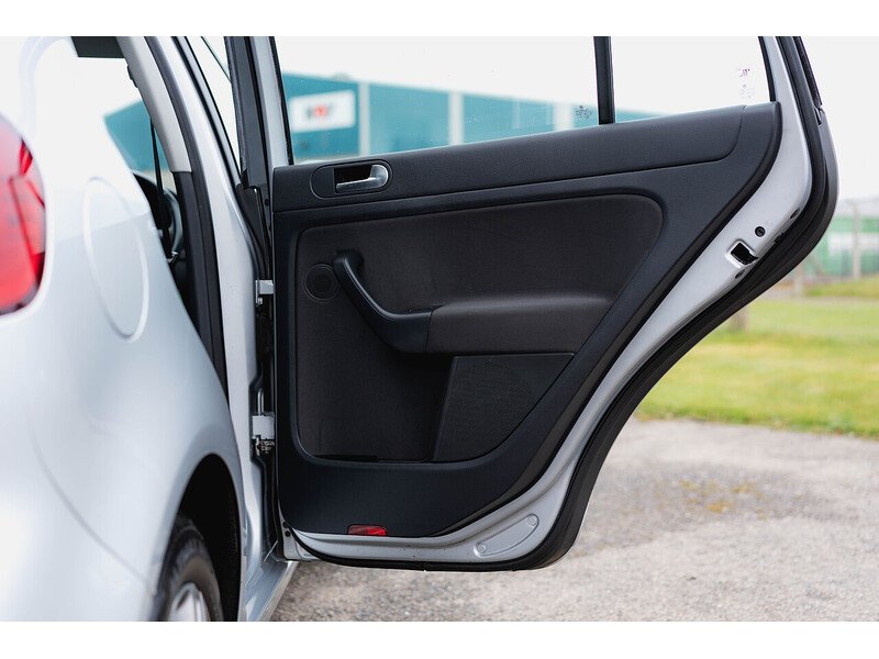 Used Volkswagen Golf Plus 2013 for sale - 78132185: Photo 22