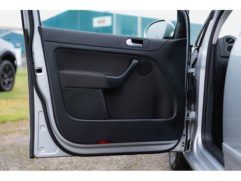 Used Volkswagen Golf Plus 2013 for sale - 78132185: Photo 25