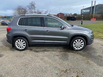 Used Volkswagen Tiguan 2014 for sale - 77891395: Photo