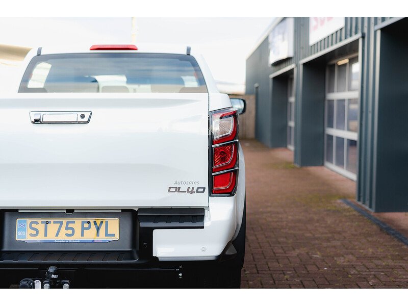 Used Isuzu D-Max 2025 for sale - 77685049: Photo 14