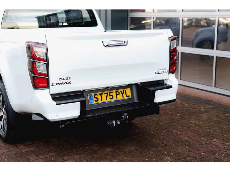 Used Isuzu D-Max 2025 for sale - 77685049: Photo 15