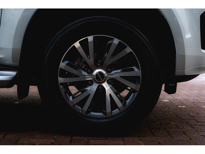 Used Isuzu D-Max 2025 for sale - 77685049: Photo 18