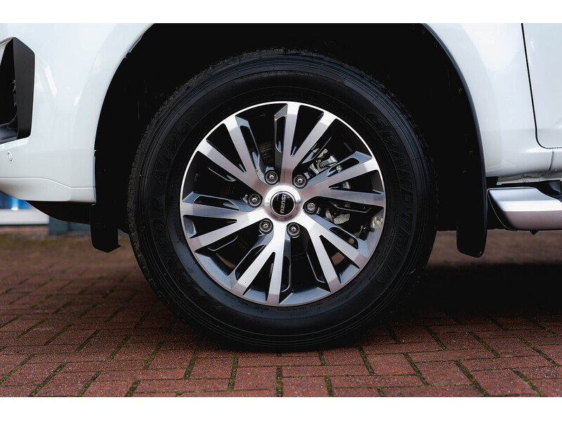 Used Isuzu D-Max 2025 for sale - 77685049: Photo 21