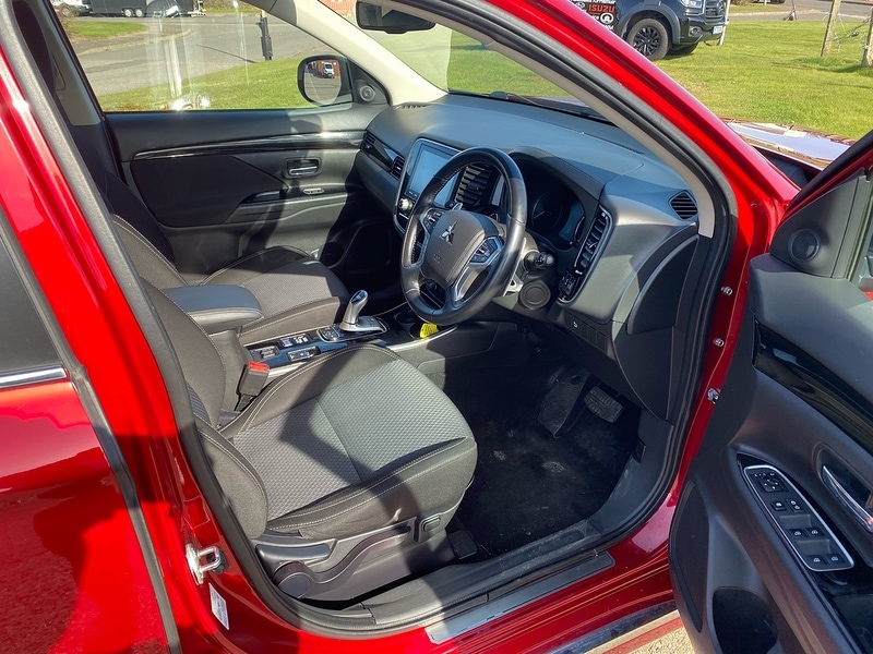 Used Mitsubishi Outlander 2020 for sale - 77974518: Photo 9