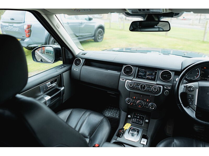 Used Land Rover Discovery 2016 for sale - 78132179: Photo 30