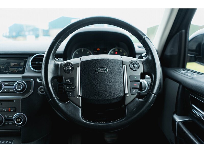 Used Land Rover Discovery 2016 for sale - 78132179: Photo 32