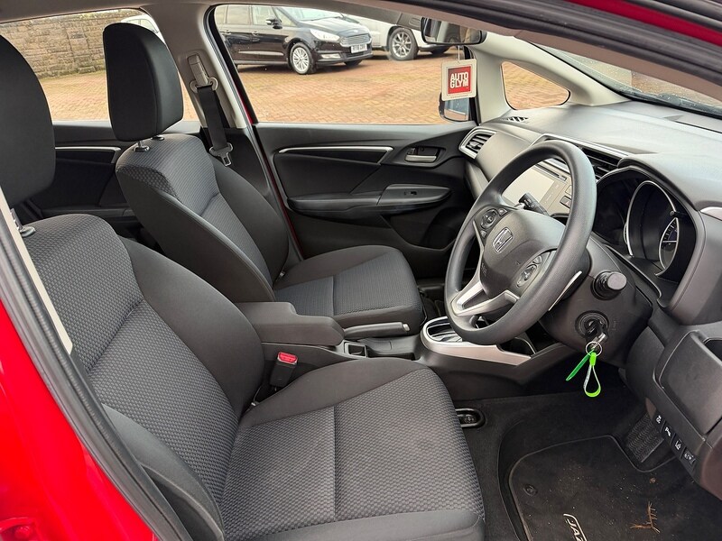 Used Honda Jazz 2019 for sale - 77685016: Photo 12
