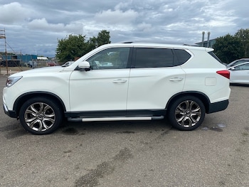 Used Ssangyong Rexton 2019 for sale - 79359367: Photo