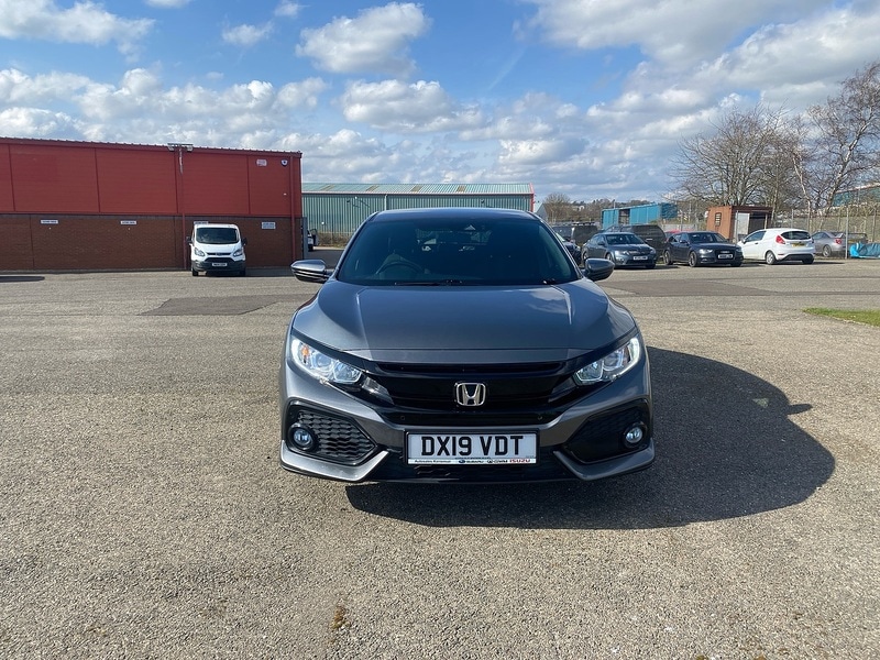 Used Honda Civic 2019 for sale - 78167988: Photo 3