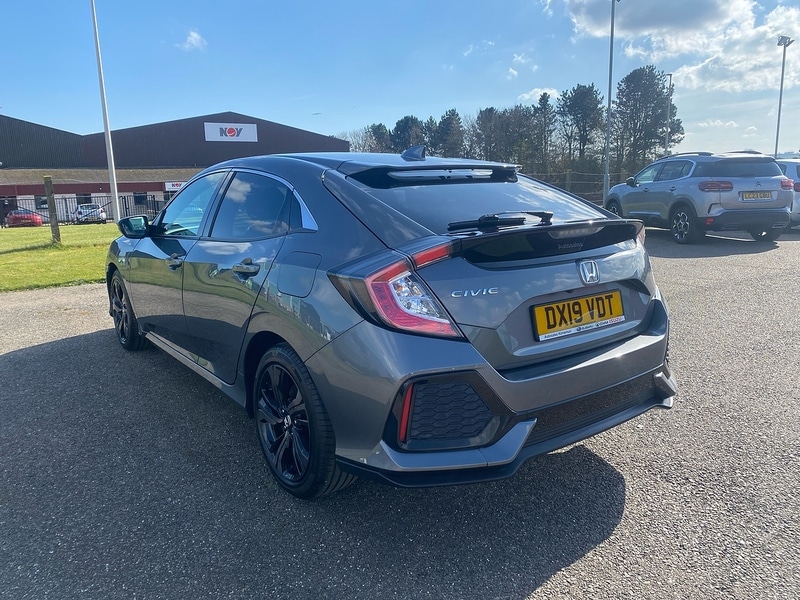 Used Honda Civic 2019 for sale - 78167988: Photo 8