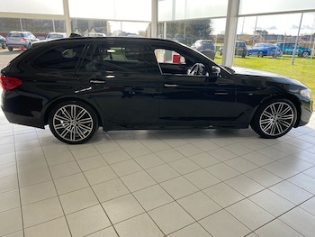 Used BMW 5 Series 2018 for sale - 77891390: Photo