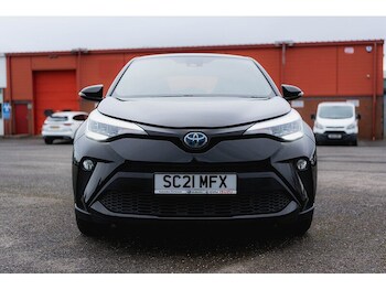 Used Toyota C-HR 2021 for sale - 78122333: Photo