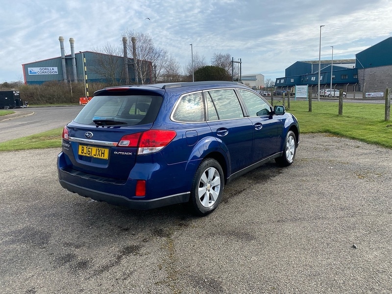 Used Subaru Outback 2011 for sale - 77974514: Photo 3