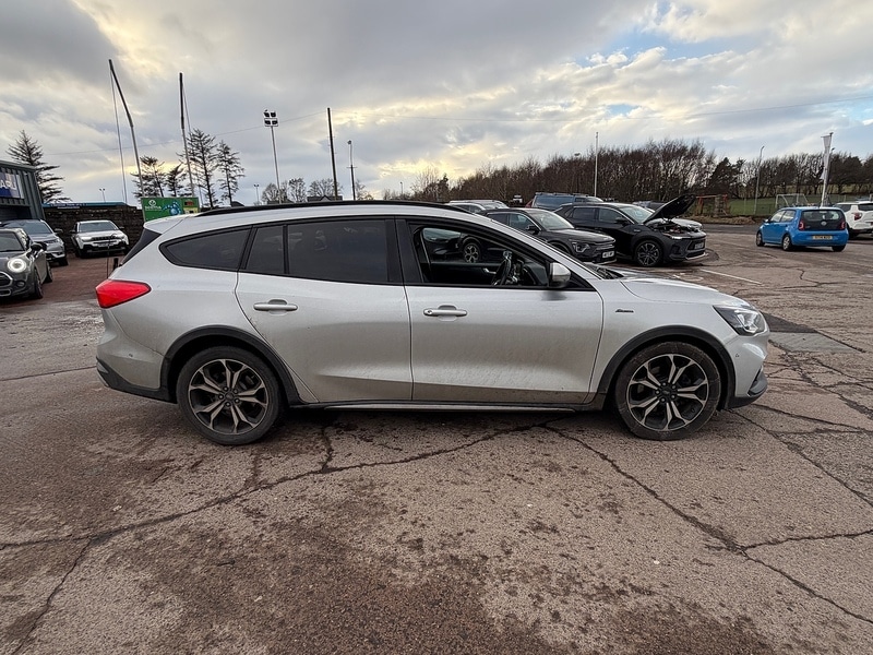Used Ford Focus 2019 for sale - 77684997: Photo 2