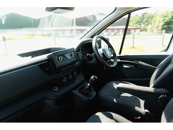Used Renault Trafic 2022 for sale - 79341925: Photo
