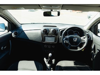 Used Dacia Logan MCV 2017 for sale - 79082565: Photo