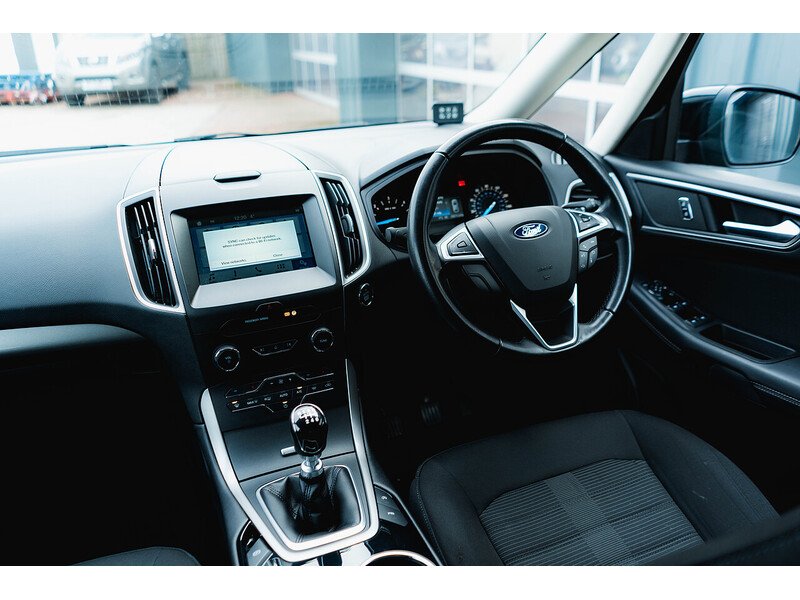 Used Ford Galaxy 2025 for sale - 77685039: Photo 31