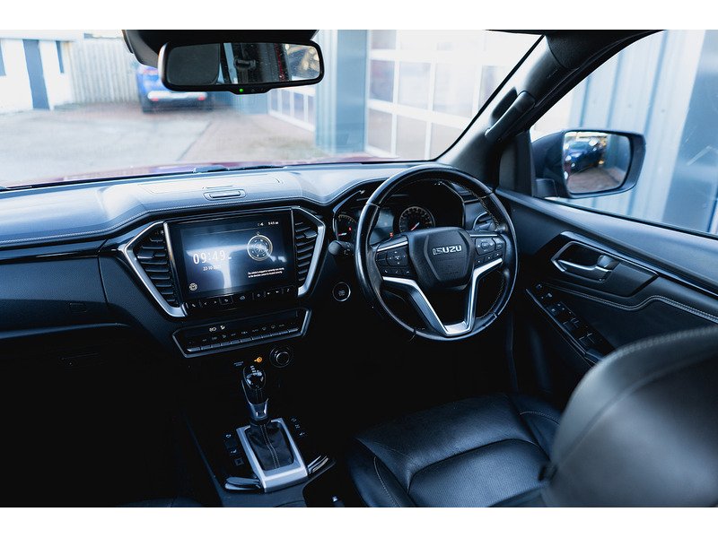 Used Isuzu D-Max 2023 for sale - 77685030: Photo 31