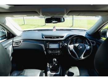 Used Nissan X-Trail 2017 for sale - 78712009: Photo
