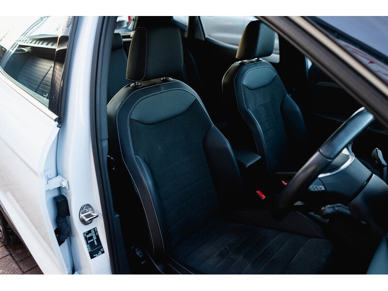 Used SEAT Arona 2023 for sale - 77685051: Photo 2