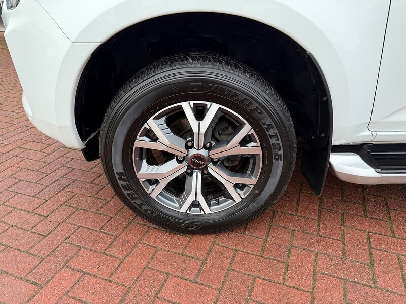 Used Isuzu D-Max 2023 for sale - 77685020: Photo 11