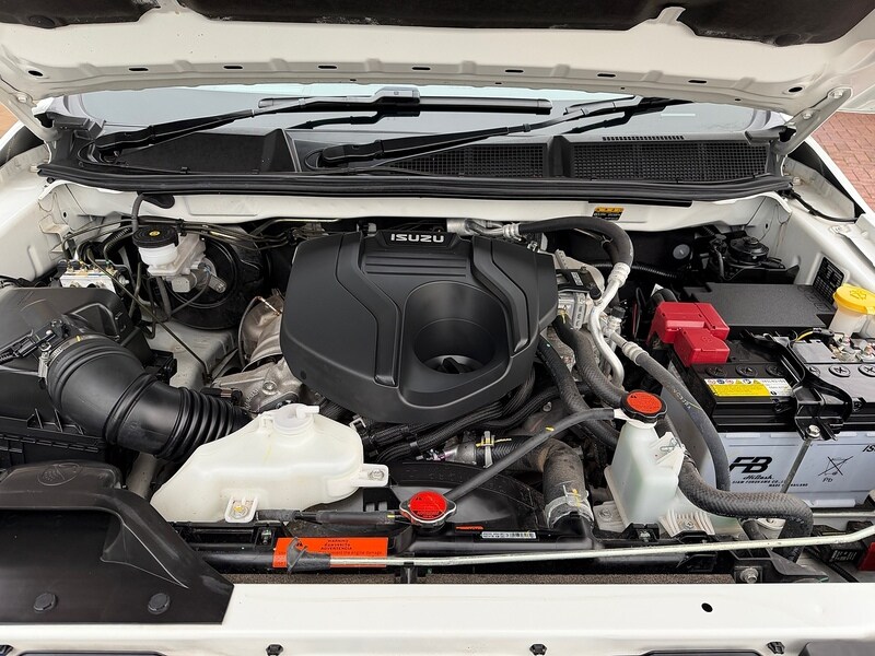 Used Isuzu D-Max 2023 for sale - 77685020: Photo 38