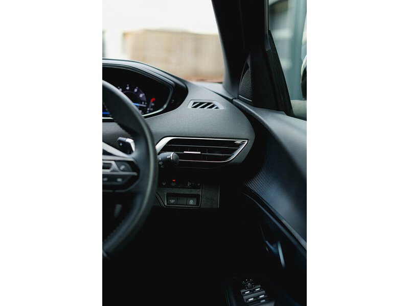 Used Peugeot 3008 2024 for sale - 77685043: Photo 37