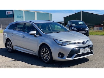 Used Toyota Avensis 2015 for sale - 78840177: Photo