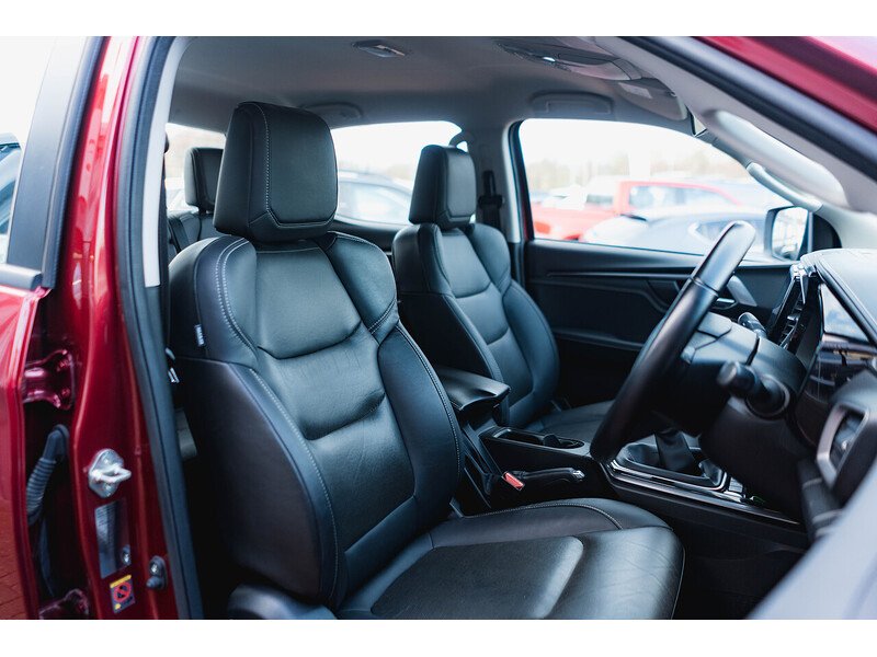 Used Isuzu D-Max 2022 for sale - 77685060: Photo 2