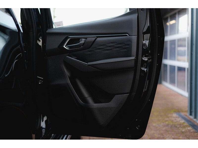 Used Isuzu D-Max 2025 for sale - 77685033: Photo 23