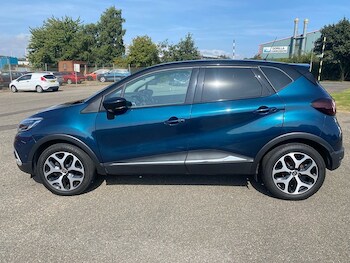 Used Renault Captur 2019 for sale - 79642584: Photo