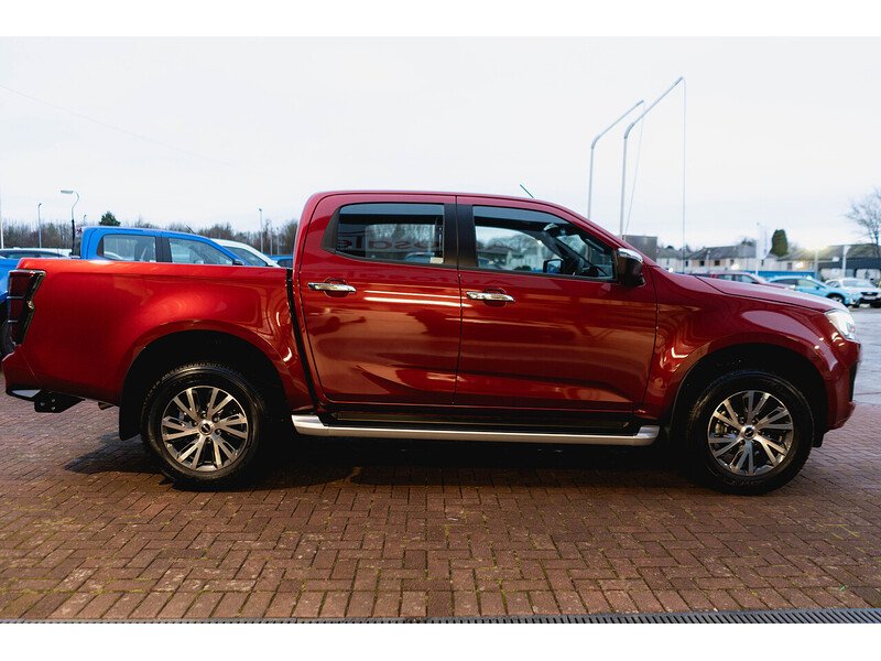 Used Isuzu D-Max 2025 for sale - 77685032: Photo 9