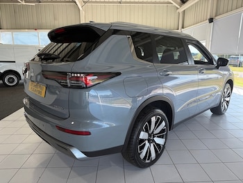 Used Mitsubishi Outlander 2026 for sale - 79537323: Photo