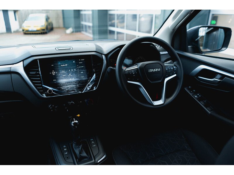 Used Isuzu D-Max 2025 for sale - 77685046: Photo 31