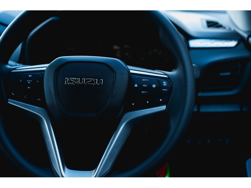Used Isuzu D-Max 2025 for sale - 77685046: Photo 39