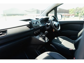 Used Renault Kangoo 2023 for sale - 79321194: Photo