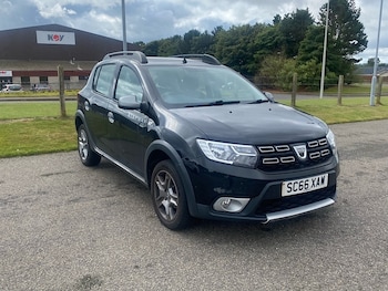 Used Dacia Sandero Stepway 2016 for sale - 79455325: Photo